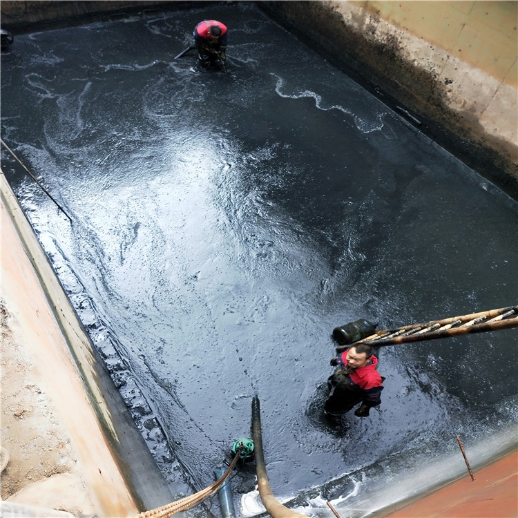 辉南废水池清理
