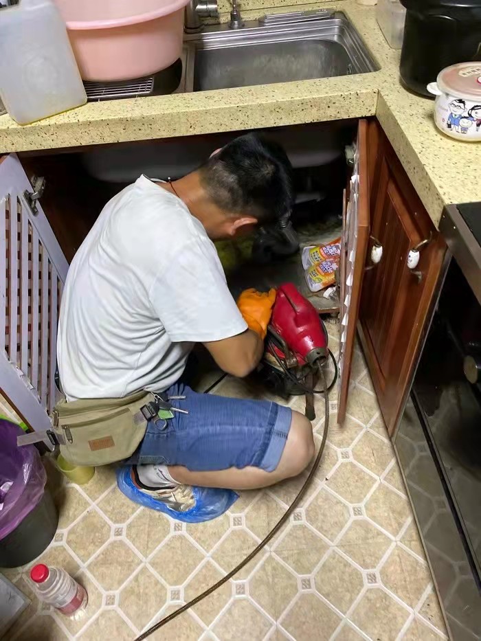 辉南通下水道